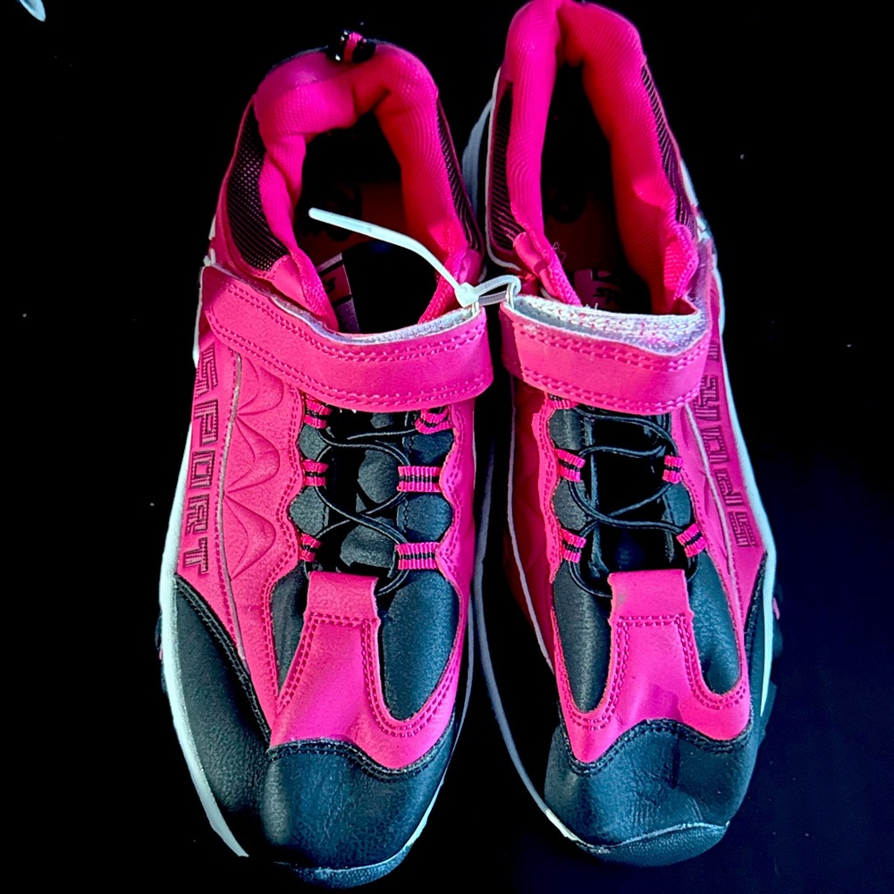 Brand New Never Worn Sports Tennis Shoes